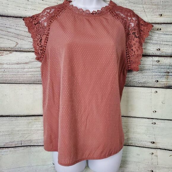 Blu Pepper Women’s Lace Sleeve Dot Textured Top Size L Mauve - Picture 1 of 7
